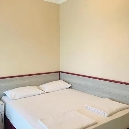 Boss 2 Hotel Eceabat