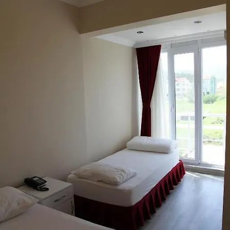 Boss 2 Hotel 2*