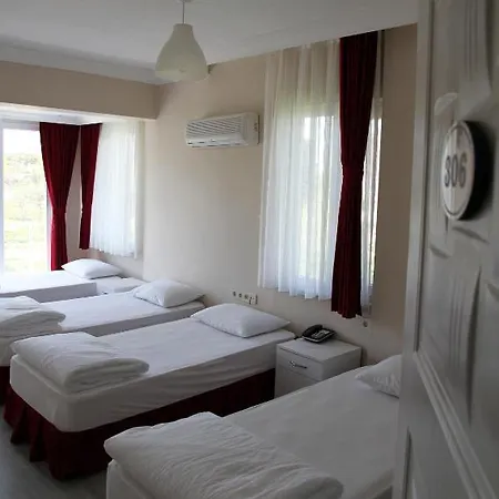 Boss 2 Hotel 2*